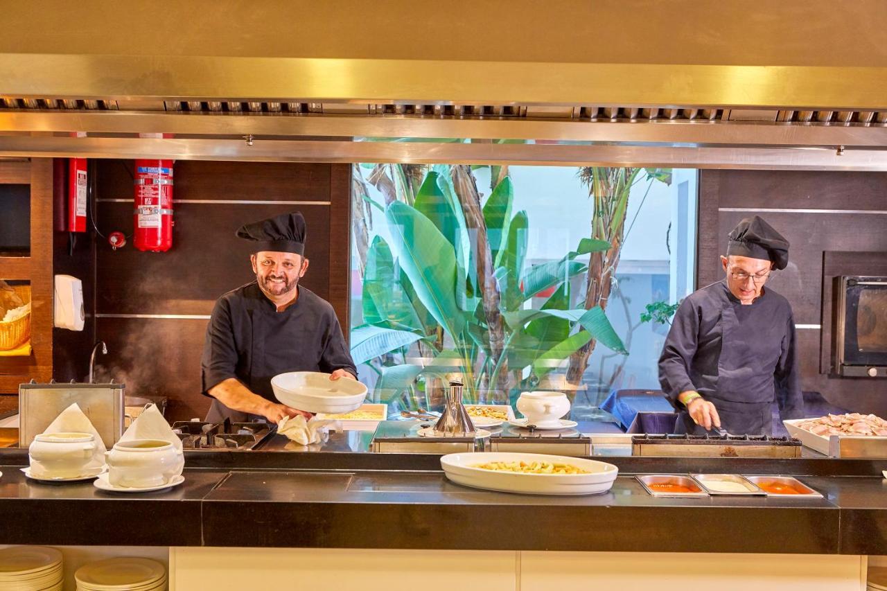 Gavimar Ariel Chico Hotel And Apartments Cala D´Or エクステリア 写真